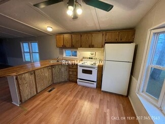 133 Harrison St, Pittsfield, ME 04967