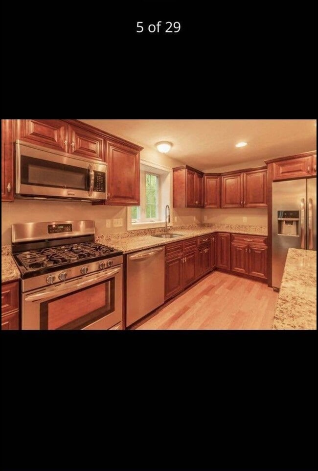 15 Dean St, Norton, MA 02766