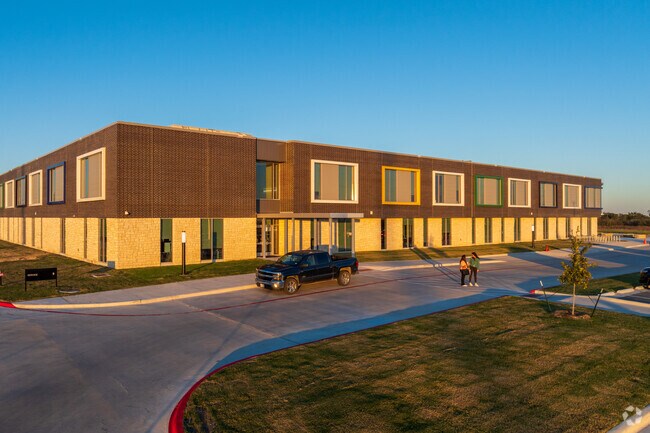 Named for educators who shaped Temple's arts and education, it inspires creativity.