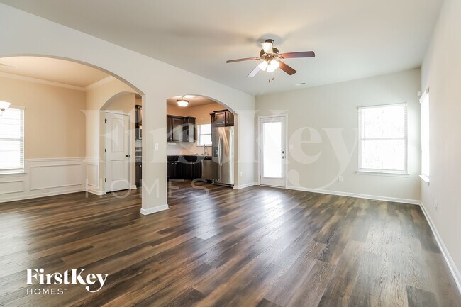 5768 Woodside Crossing, Stonecrest, GA 30038 - photo 3