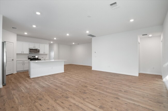 1936 Lazy Acres St, Leander, TN 78641 - photo 5