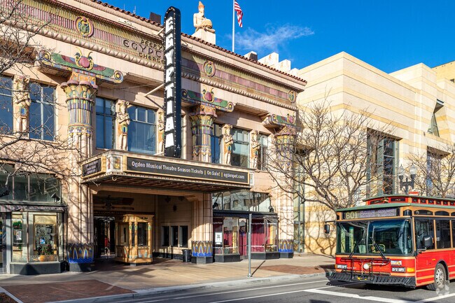 Catch a live show at the famous Peery’s Egyptian Theater in Downtown Ogden.