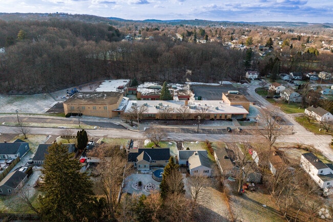 Walberta Park Primary School has 235 students in grades K-1 (2024).