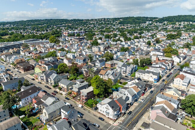 The residential streets in South Paterson display beautifully manicured properties.