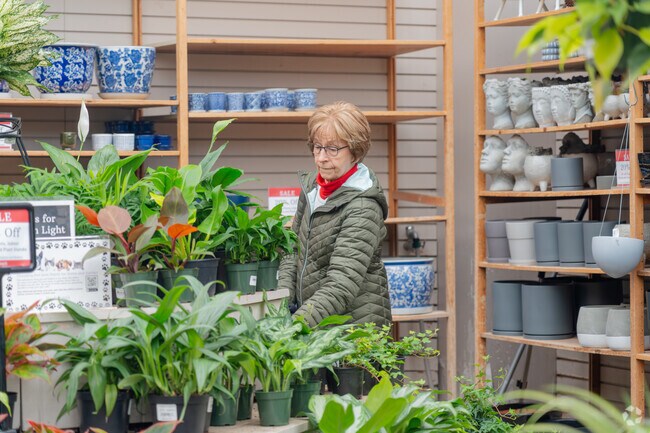 Bachman's Floral, Home & Garden gives locals in Hazelwood the tools & necessities for gardening.