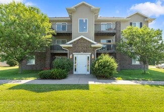 2301 University Dr, Muscatine, IA 52761