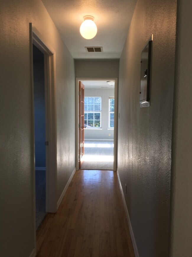 551 59th St unit A, Oakland, CA 94609 - photo 5