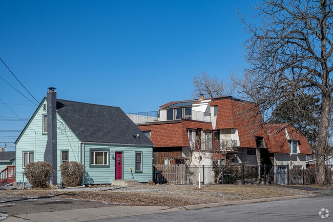 Lauderdale has a variety of home styles and sizes.