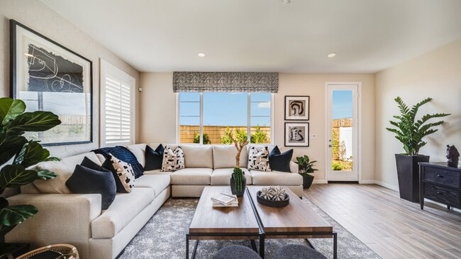 10895 Gold Crest St, Loma Linda, CA 92354 - photo 5