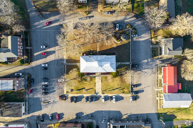 Historic Charlotte’s Square is a cornerstone of timeless architecture within Charlotte.