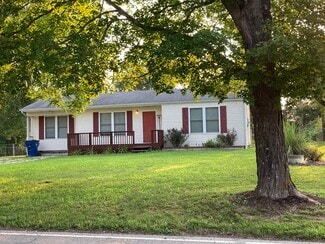 215 Bethel Church Rd, Saint Clair, MO 63077