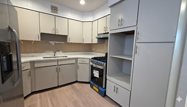 1625 Washington St unit 2, Evanston, IL 60202 - photo 6