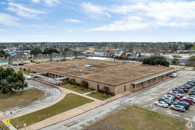 Students at Ermel Elementary School actively engage in diverse educational activities.