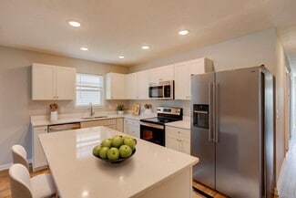 1615 W Tulip Blossom Ln, Princeton, IN 47670