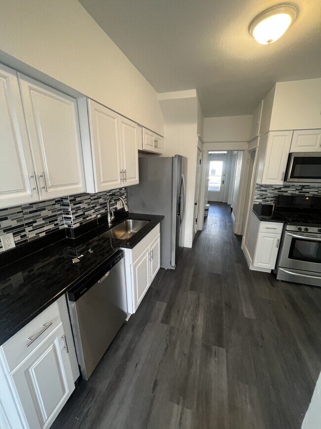 2718 N Clay St, Denver, CO 80211