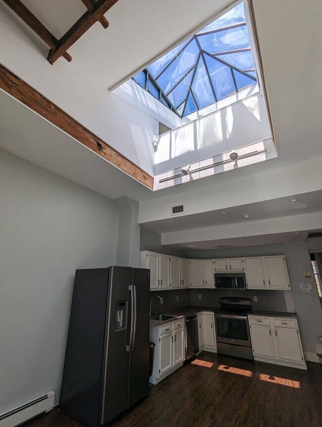 401 State St unit 20, Erie, PA 16501 - photo 4