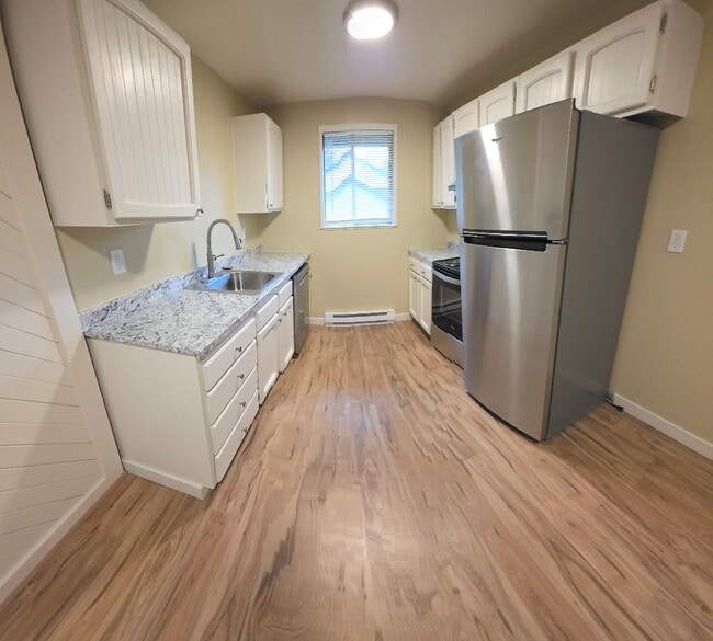 9615 SW Prairie Terrace unit D, Beaverton, OR 97008 - photo 3