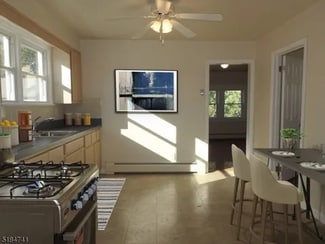 41 E 8th St Unit 2, Clifton, NJ 07011