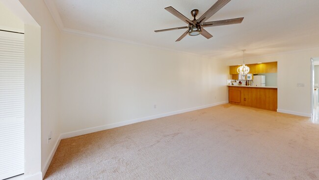 219 Caryl Way unit 219, Oldsmar, FL 34677 - photo 2