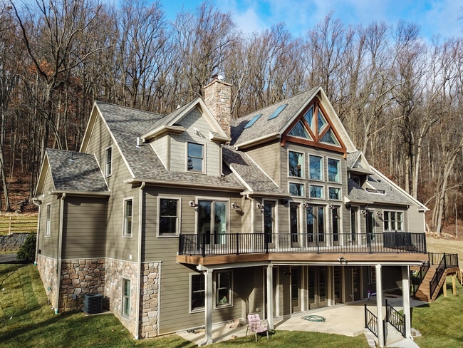 Durham Custom Home B.jpg