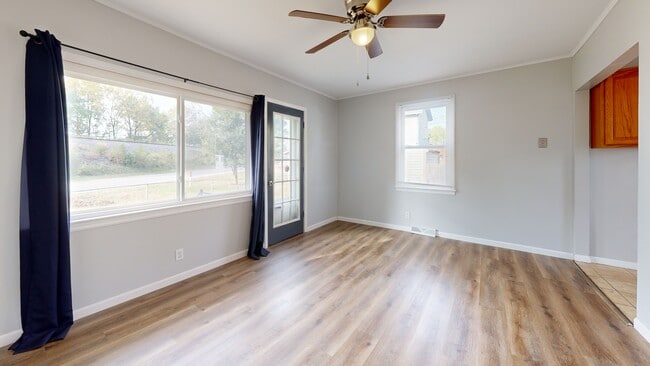 248 London Rd, West Jefferson, OH 43162 - photo 2