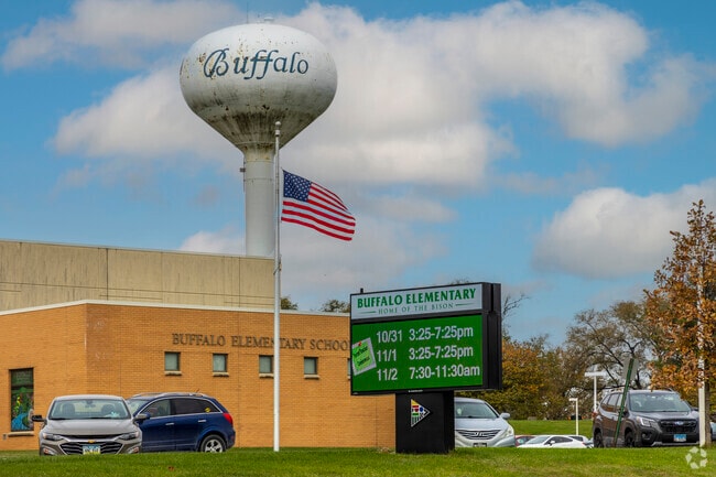 The sign of the Buffalo Elementary School in Buffalo.