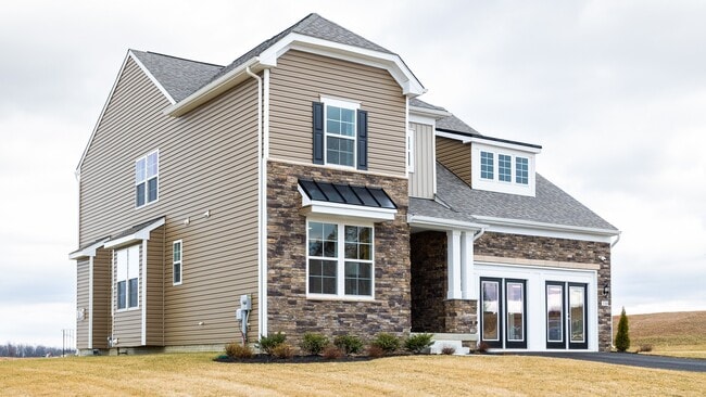 500 Benjamin Rd, Hanover, PA 17331 - photo 2