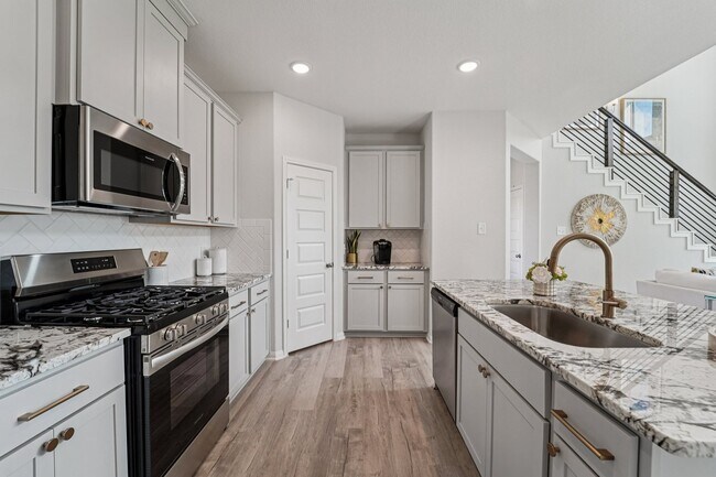 15070 Homing Meadow, San Antonio, TX 78253 - photo 5