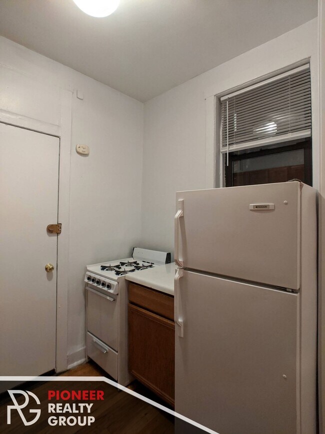 630 W Cornelia Ave unit 624-N3, Chicago, IL 60657 - photo 7