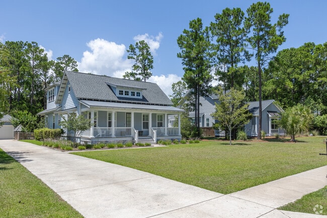 Darrell Creek in Mount Pleasant has modern craftsman style homes with striking detail.