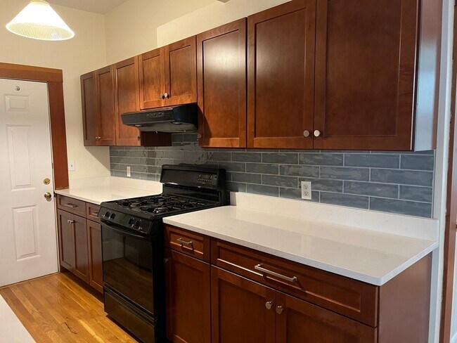 87 Bristol St unit 2A, Cambridge, MA 02139 - photo 5
