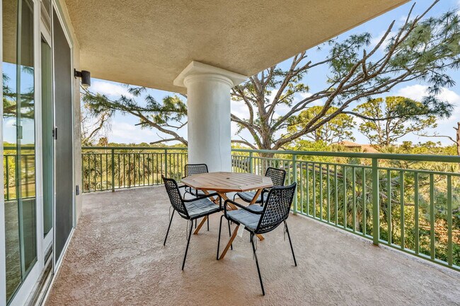 605 Kemp St unit FL4-ID1069196P, Merritt Island, FL 32952 - photo 4