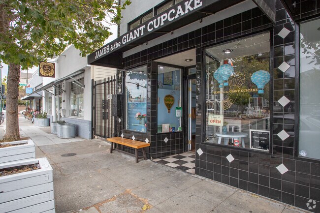 James and the Giant Cupcake on San Pablo Ave is a quick walk from Paradise Park.