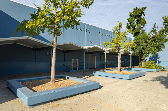 Senior high school discount
