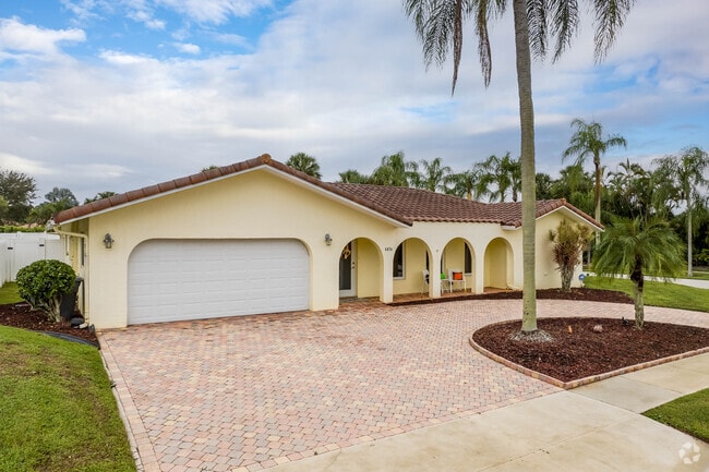 Boca del Mar’s Mission-style homes offer unique charm and architectural appeal.