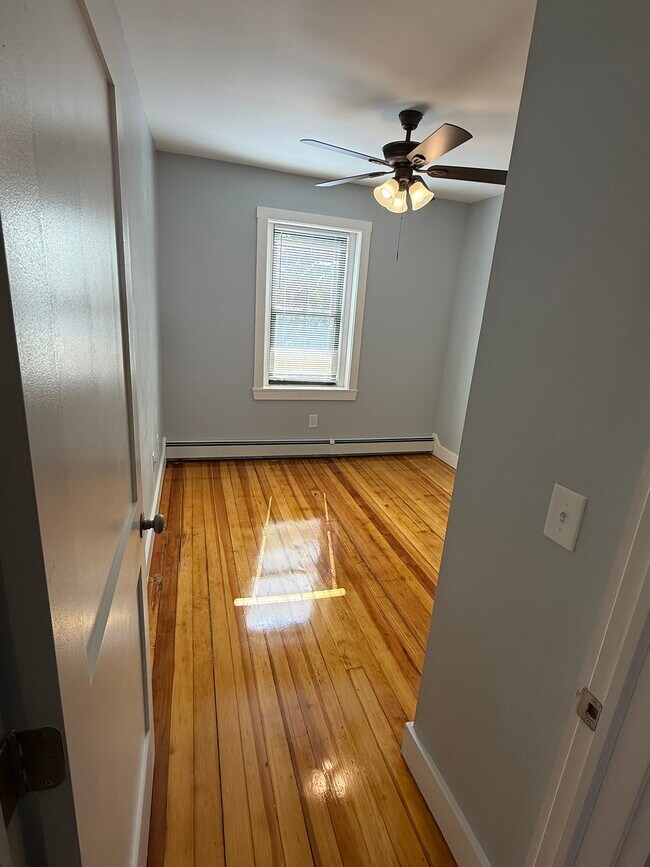 38 Salem St unit 10, Salem, MA 01970 - photo 7