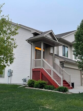 482 Watts Ct, North Liberty, IA 52317