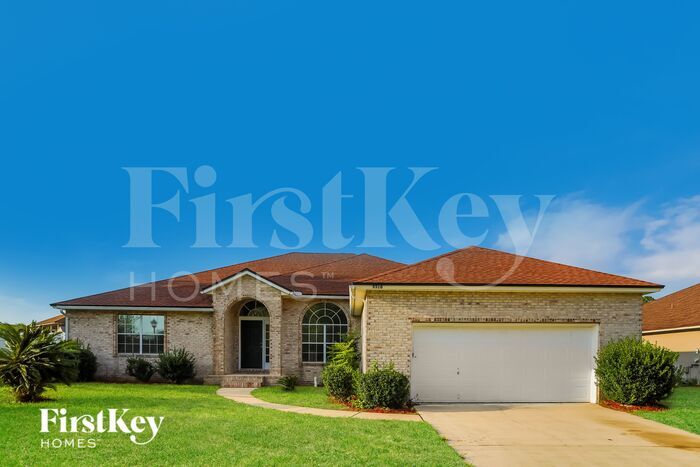 5510 Bristol Bay Ln N, Jacksonville, FL 32244 - photo 1