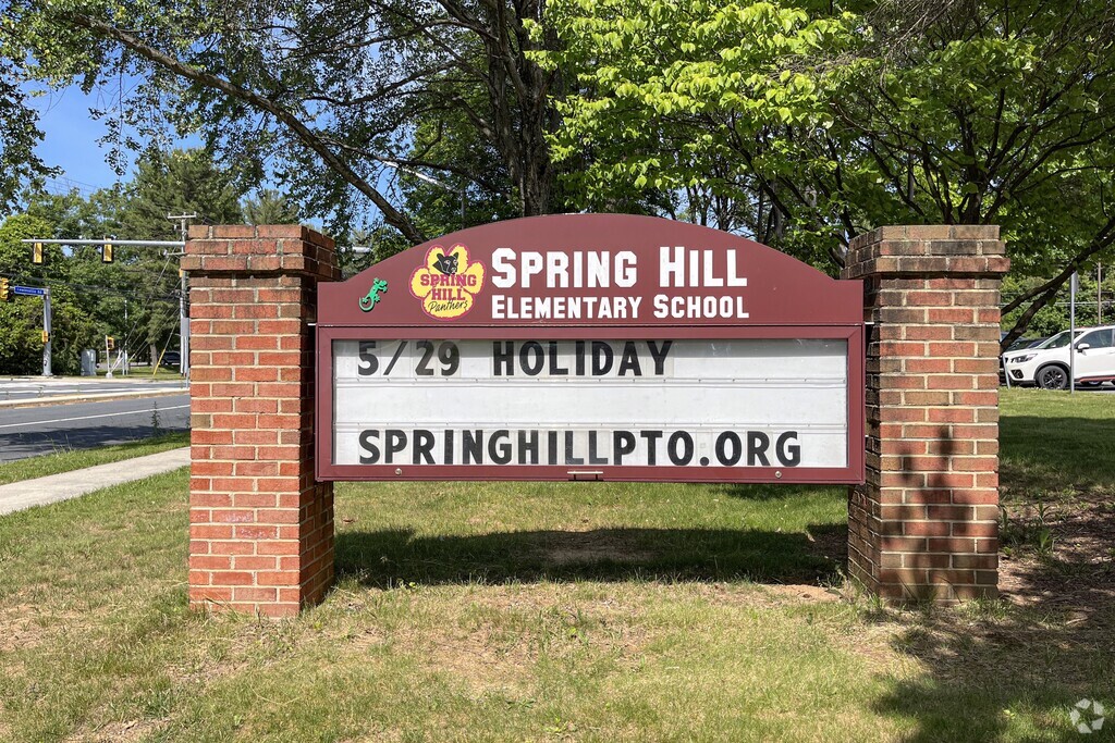Welcome to the Spring Hill Elementary School in McLean.