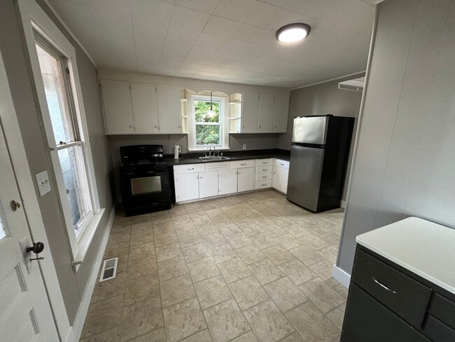 219 1st Ave, Edwardsville, IL 62025 - photo 3