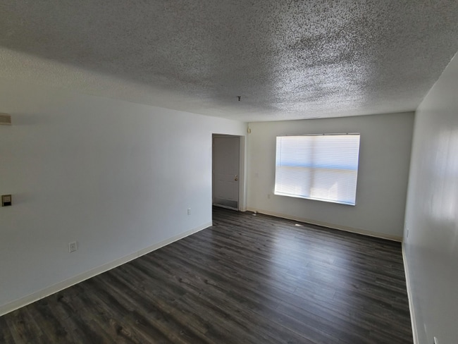 4055 Puritan Ave unit 15922 Petoskey, Detroit, MI 48238 - photo 5