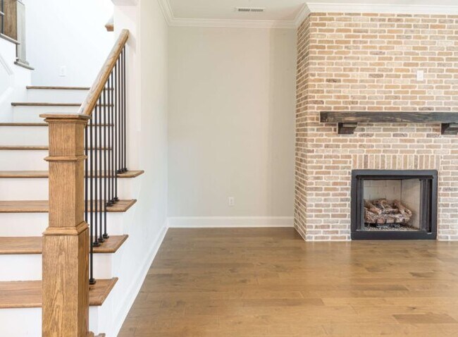 2514 Ooltewah Ringgold Rd unit 36462894, Ooltewah, TN 37363 - photo 2