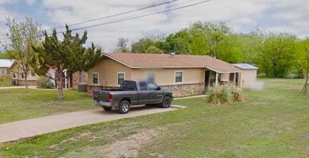 609 6th St unit 3, Blanket, TX 76432 - photo 3