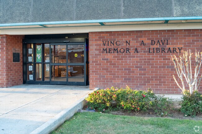 Pittsburg Public Library is a great resource in San Marco.