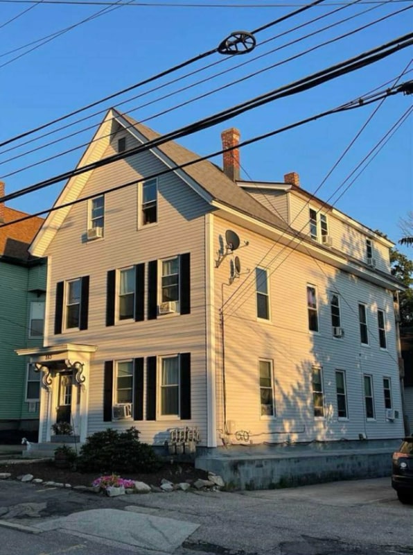 281-283 Bridge St Unit 1, Manchester, NH 03104