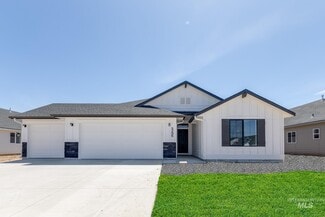 5206 Endicott Dr, Caldwell, ID 83605