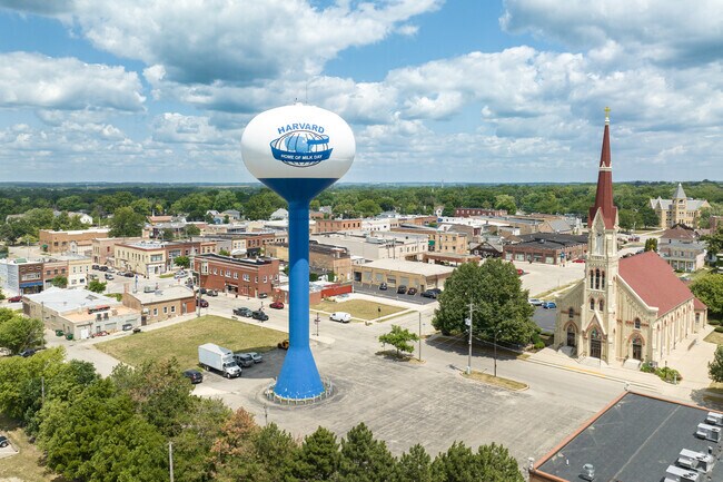 With small-town charm, Harvard provides its residents with both downtown and a nature preserve.