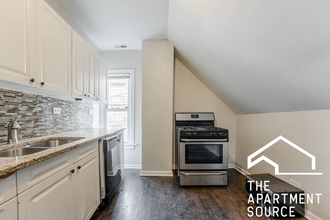 1448 W Fletcher St unit 1R, Chicago, IL 60657 - photo 4