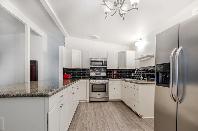 4971 Dassco Ct, San Diego, CA 92102 - photo 3