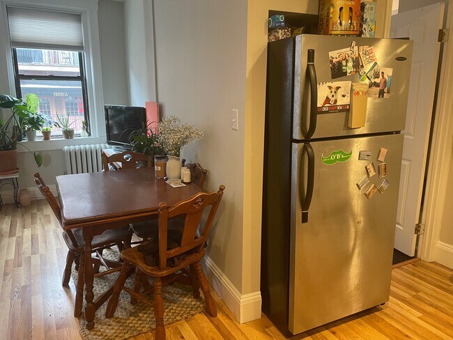 224 Hanover St unit 2, Boston, MA 02113 - photo 4